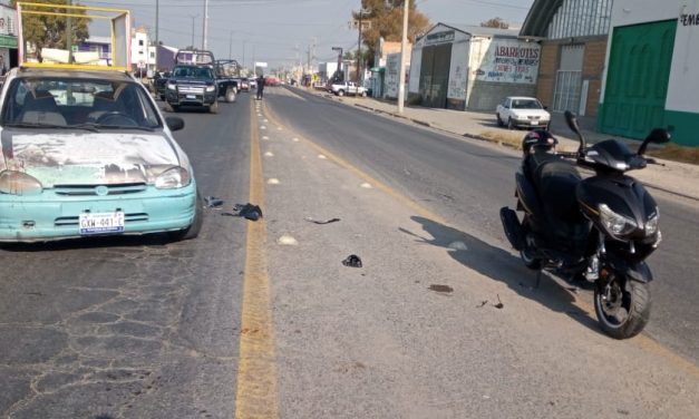 Inicia semana con accidentes de tránsito; daños materiales y dos lesionadas