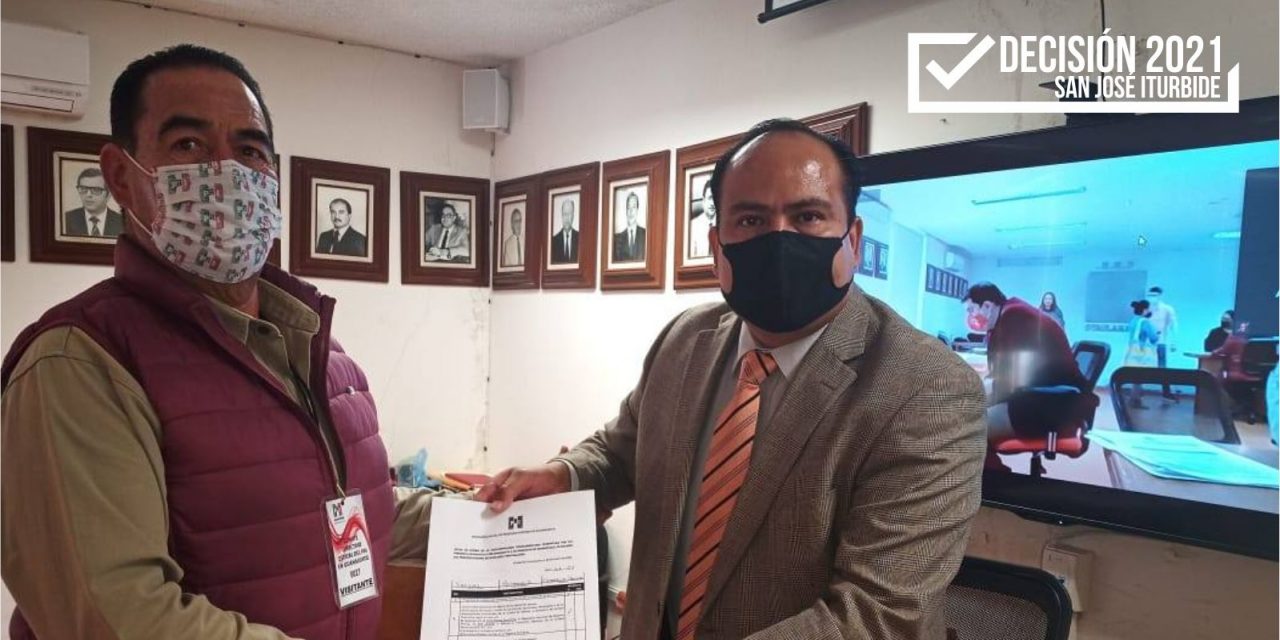 Recibe Francisco Javier Vargas registro como pre candidato único del PRI para presidente municipal de San José Iturbide