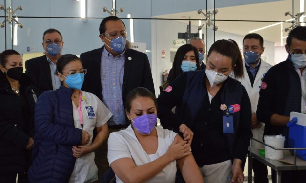 Guanajuato inicia la vacunación contra el Coronavirus en 58 hospitales públicos