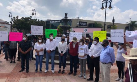 Siete ex candidatos a la alcaldía Iturbidense encabezan protesta contra los resultados de la elección