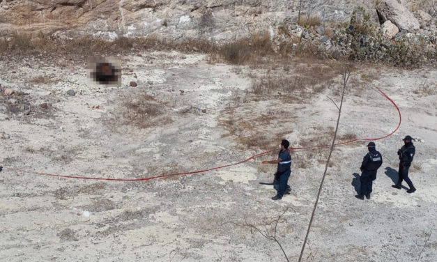 Encuentran a hombre sin vida en banco de tepetate