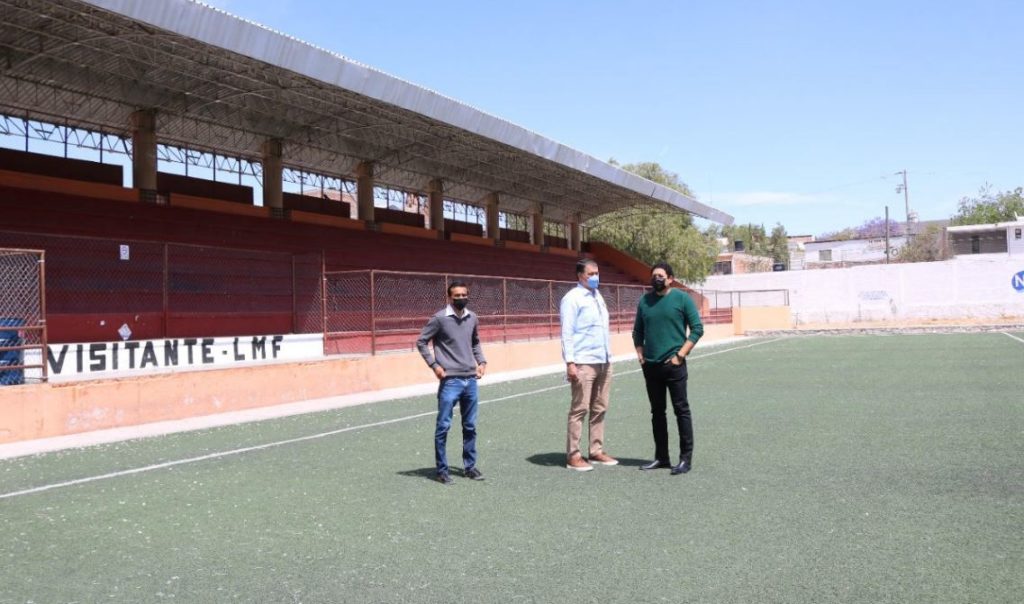 Autoridades Municipales Y Estatales Visitan Instalaciones Deportivas En San Luis De La Paz TVi