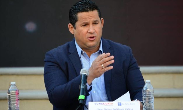 Diego Sinhue pide a municipios endeudarse para agilizar reactivación
