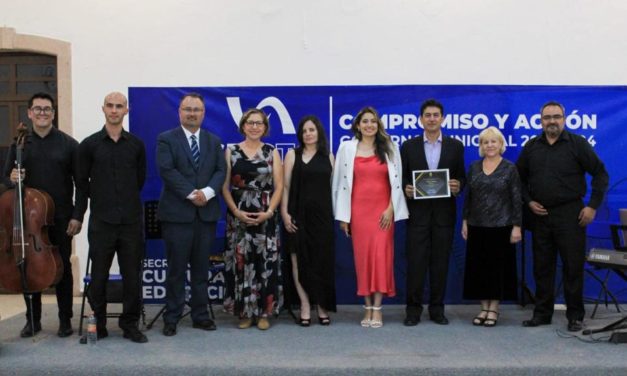 Disfrutan mamás iturbidenses con magno concierto