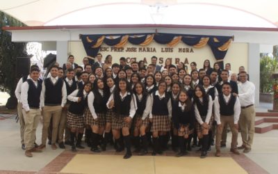 Asiste el Presidente Municipal, Edgar Javier Reséndiz Jacobo, a graduación de los alumnos de la Esc. Preparatoria José Ma. Luis Mora
