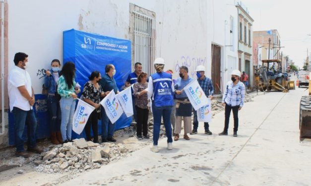 Comienza obra de urbanización en calles del Centro Histórico