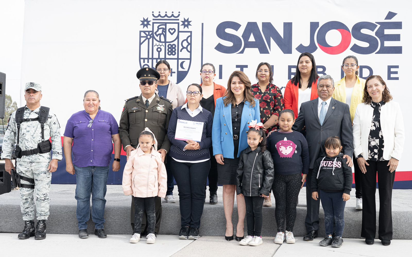 sji orgullo iturbidense familia