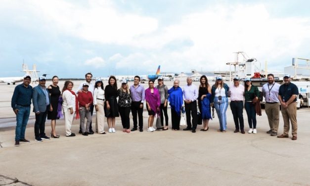 INICIA COMITIVA MUNICIPAL GIRA DE TRABAJO EN ORLANDO, SANFORD Y FLORIDA