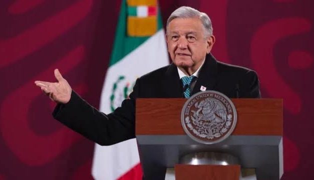 En “mañanera” de hoy, AMLO revela que pidió al gobernador remover a Zamarripa como fiscal del estado