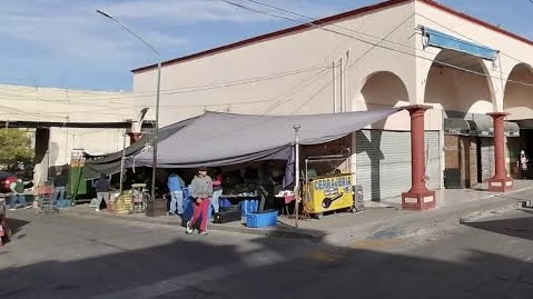 Comerciantes se reúnen en privado con autoridades para abordar conflicto con Fiscalización