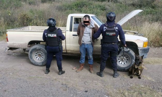 Recuperan elementos de SSP un vehículo con reporte de robo vigente