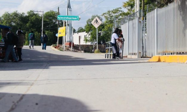 Administración municipal entrega la primera etapa de la pavimentación de la calle Insurgentes