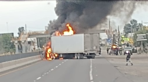 Presunta detención de líder criminal, sería causa de violencia y bloqueos en Celaya