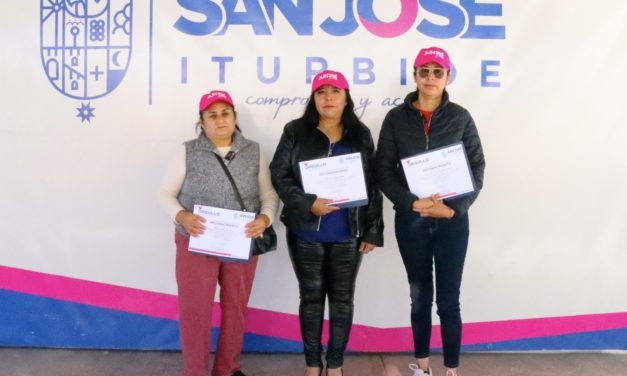 RECIBEN TRES MUJERES GANADERAS LA DISTINCIÓN “ORGULLO ITURBIDENSE”