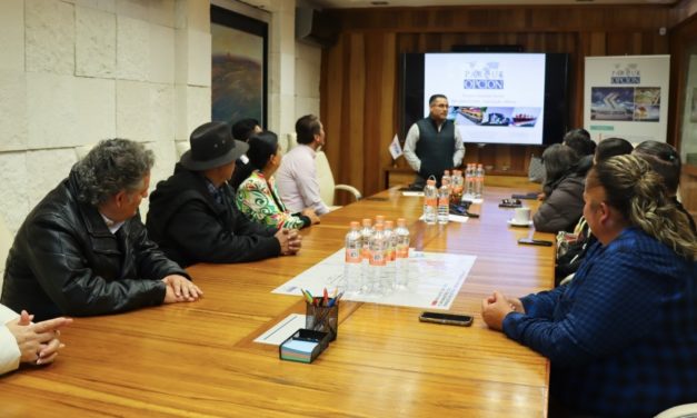 REALIZAN GIRA DE TRABAJO POR PARQUE OPCIÓN AUTORIDADES MUNICIPALES Y COMITIVA DE ORLANDO, FLORIDA