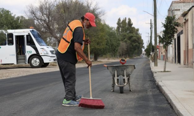 REHABILITA GOBIERNO MUNICIPAL DE SJI AVENIDA EL FRESNO EN LOMA DE BUENAVISTA