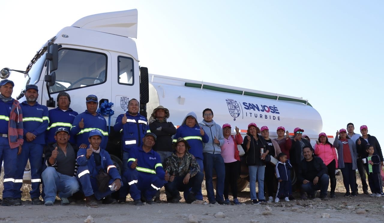 fc9702f3-aeb9-4025-8657-e18d87f693b2