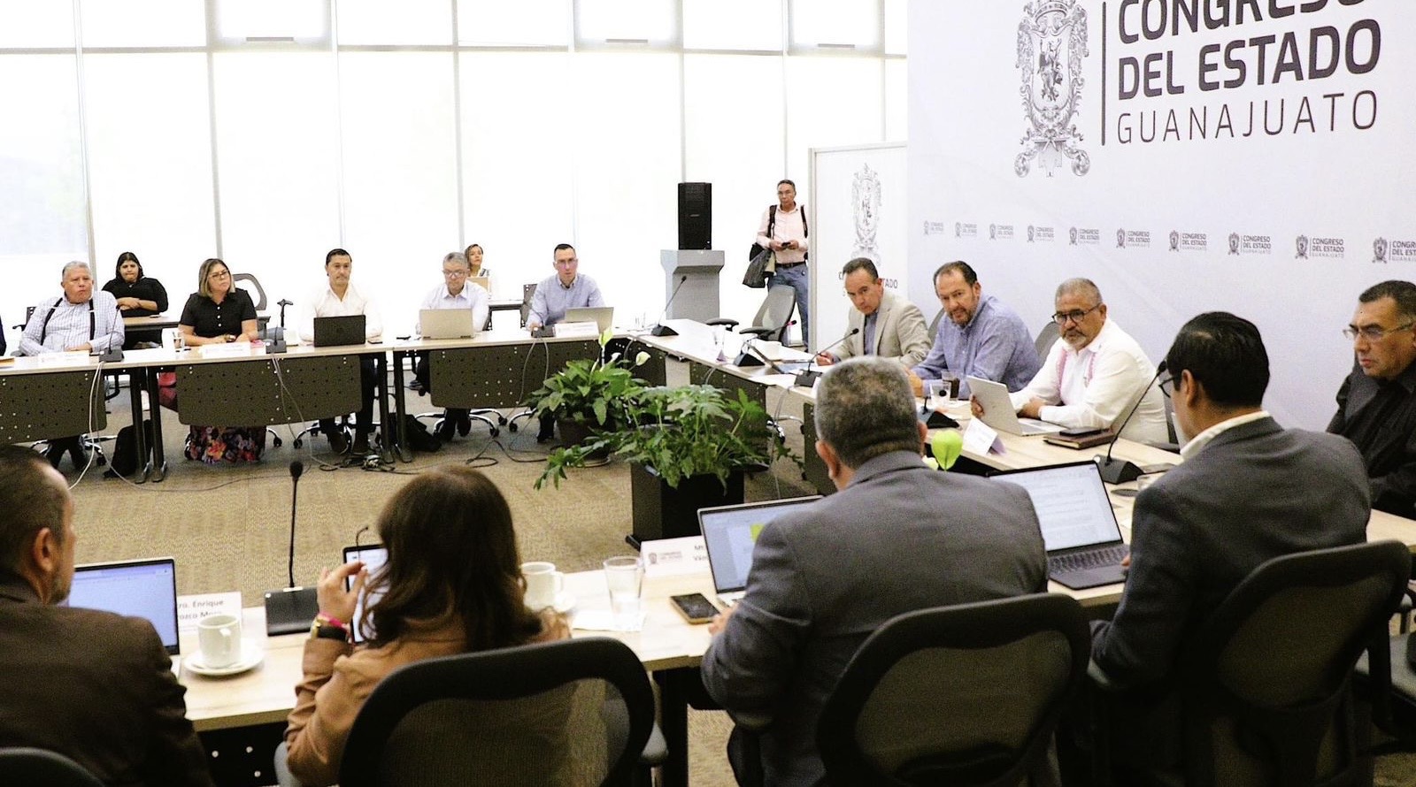 79250182-d895-4a33-b7fc-d1b5bace61d3