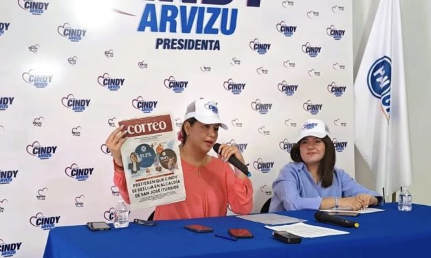 Cindy Arvizu convoca a votar; encuesta de Periódico Correo le da cómoda ventaja