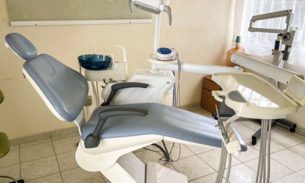 OFRECE EL SISTEMA MUNICIPAL DIF SERVICIO MÉDICO DENTAL