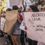 Congreso de Guanajuato rechaza iniciativas para despenalizar el aborto; PAN impone mayoría