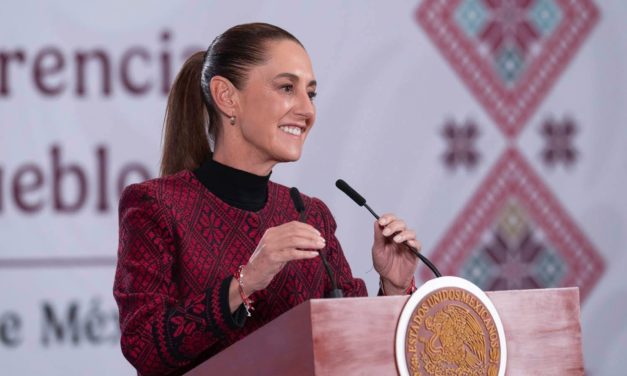 Sheinbaum anuncia aumento de 13% al salario mínimo para 2026; avanzará también la reducción de la jornada laboral