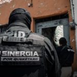 Mueren tres hombres al caer a barranco durante operativo en bar clandestino en Querétaro